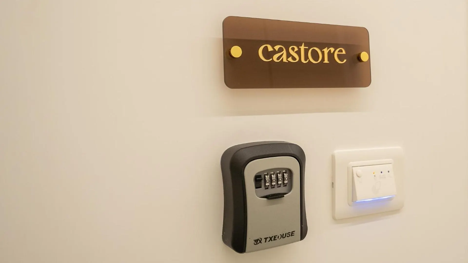 Hotel Gemini Beb Napoli 0*,