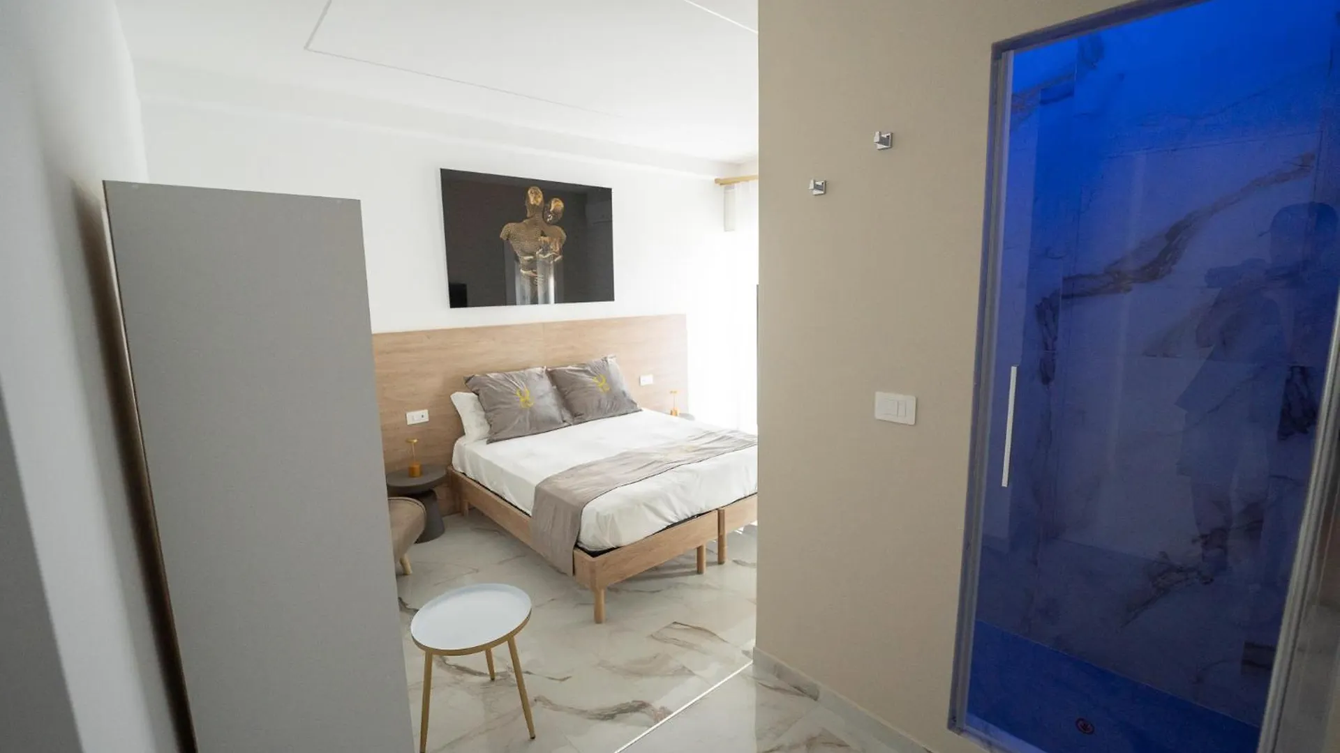 Hotel Gemini Beb Napoli Italia